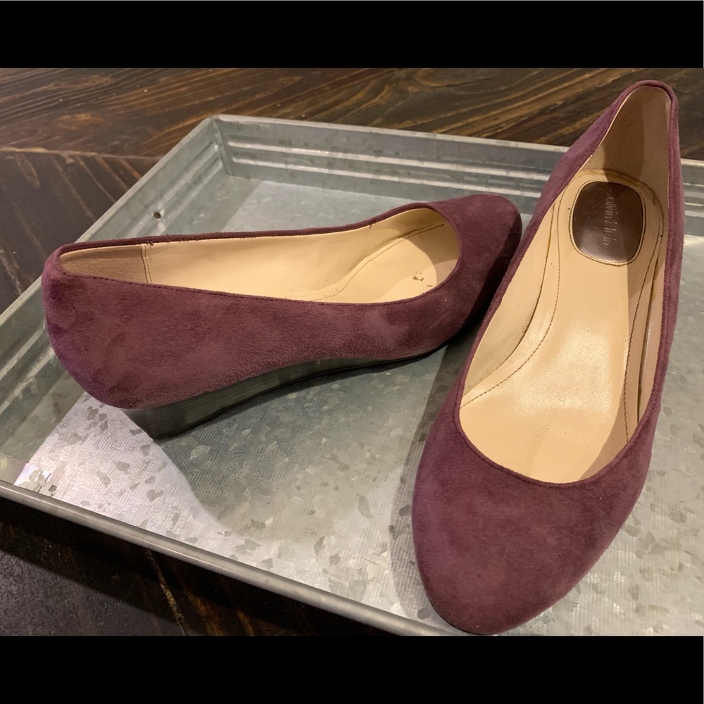 Low platform wedge